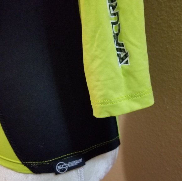 Kids Neon-Green Surf Rash Guard - RipCurl - Picture 5 of 5